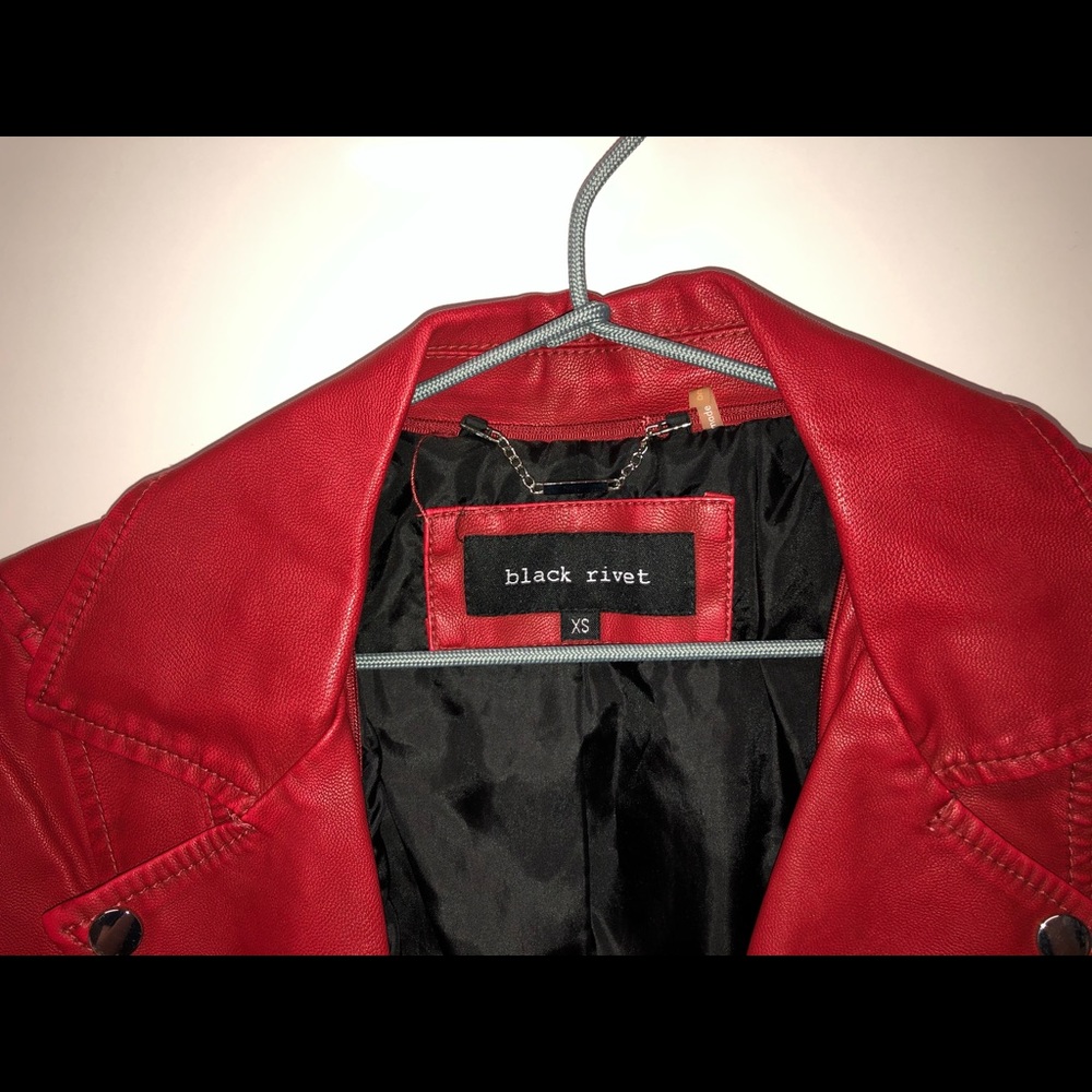 Leather Jacket - Picture 4 of 4